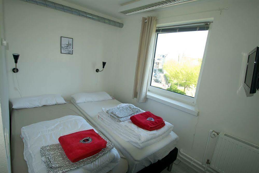 Flensbed Hotel & Hostel Flensburg Exterior photo
